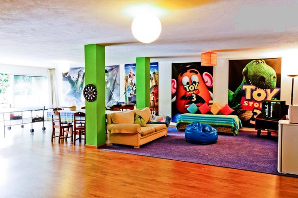 Coloured Studio ファロ 部屋 写真